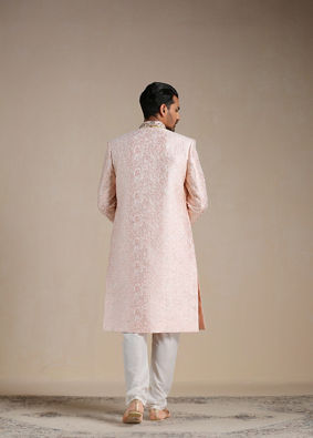alt message - Manyavar Men Cherry Blossom Pink Floral Patterned Sherwani Set image number 4